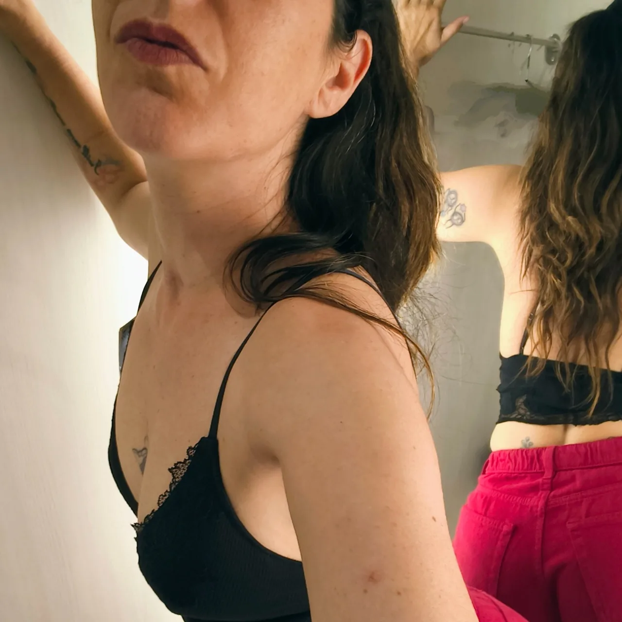 Ester Ana — videos